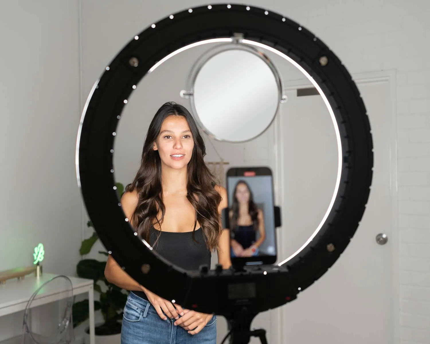 22" LED Portable Ring Light - Platinum Pro II (DEMO STOCK 1)