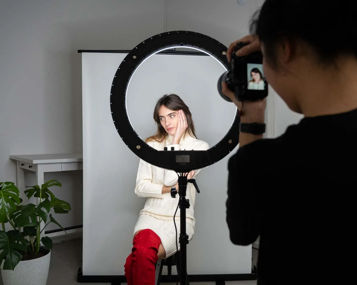 22" LED Portable Ring Light - Platinum Pro II (DEMO STOCK 2)