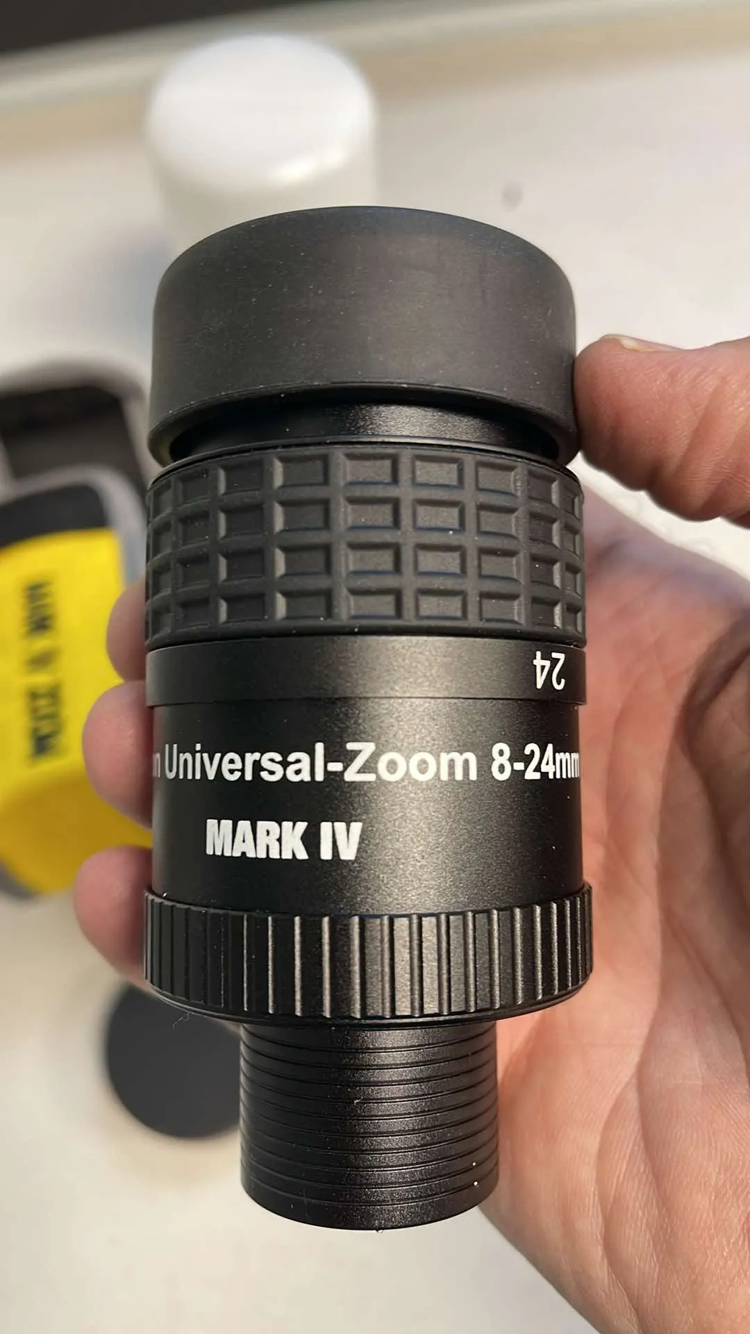 Used Baader Hyperion 8-24 Mark IV Universal Zoom with Clickstop